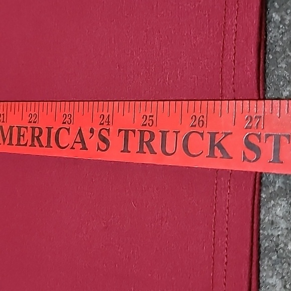 I'M A DROP THE F-BOMB KIND OF MOM MAROON TEE-SHIRT - Picture 5 of 10